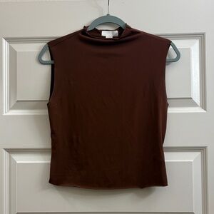 H&M | Sleeveless High-Neck Top